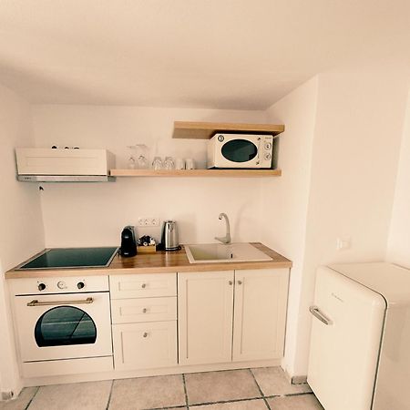 Apartament Golden Grey Goose Fira  Zewnętrze zdjęcie